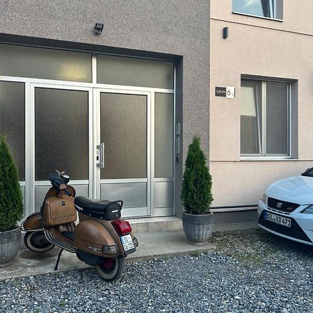 סובוטיקה Apartman Tara מראה חיצוני תמונה